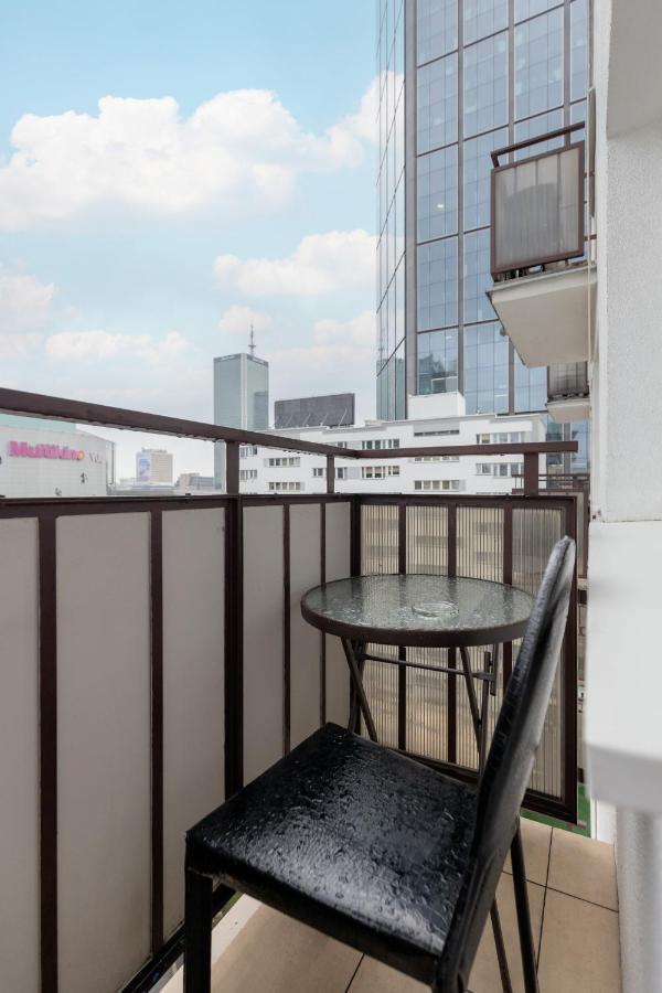 Zlota Apartment Center Of Warsaw By Noclegi Renters Kültér fotó