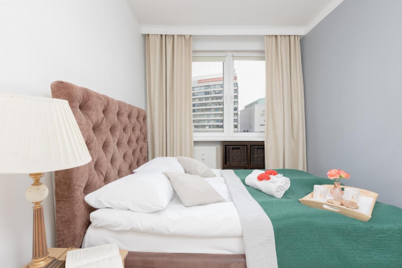 Zlota Apartment Center Of Warsaw By Noclegi Renters Kültér fotó
